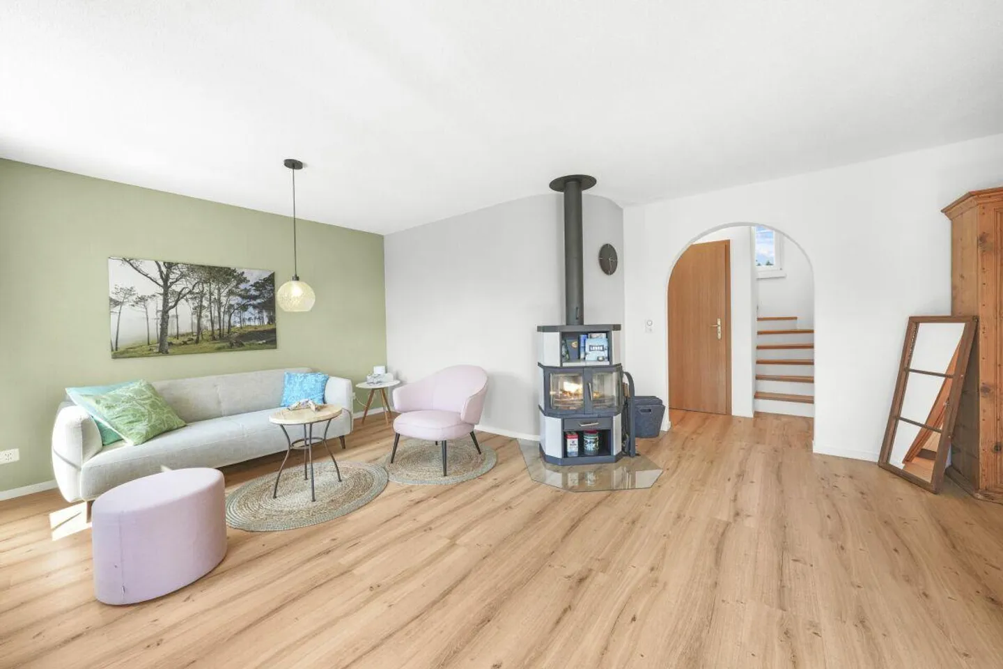 Geräumiges Familienhaus mit Garten - Foto 6 von 30
