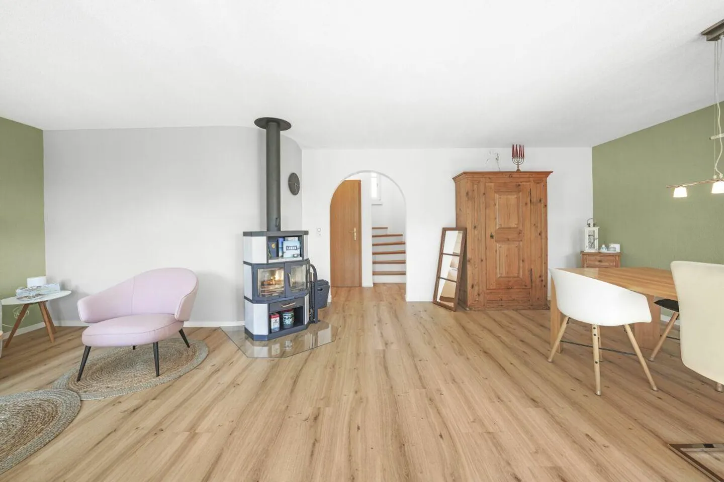 Geräumiges Familienhaus mit Garten - Foto 9 von 30