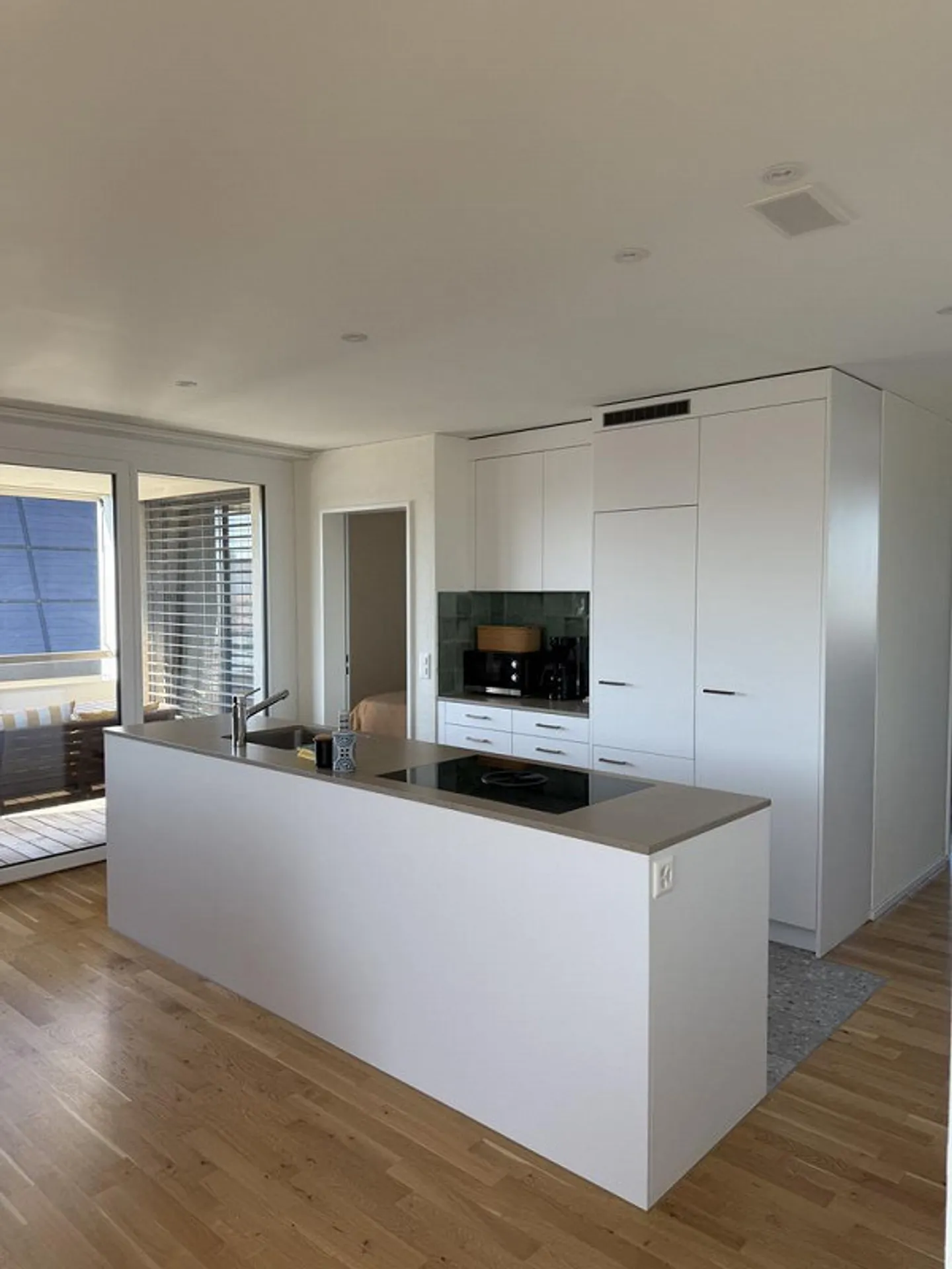 Modern and cozy 2.5-room apartment in Uster - Photo 5 of 10