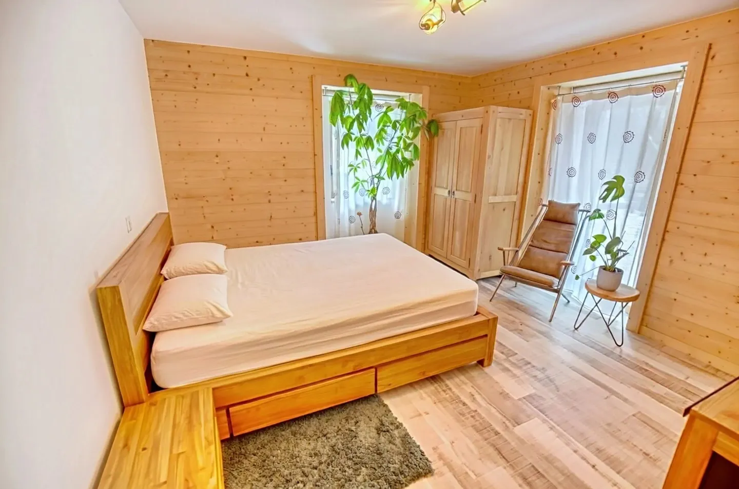 Renovated 4.5-Room Chalet - Photo 4 of 8