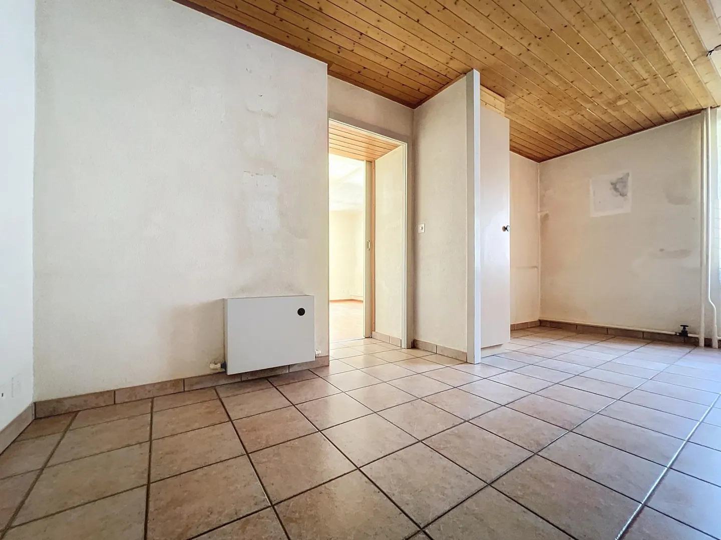 Charmant appartement 2.5 pièces - Photo 3 sur 7