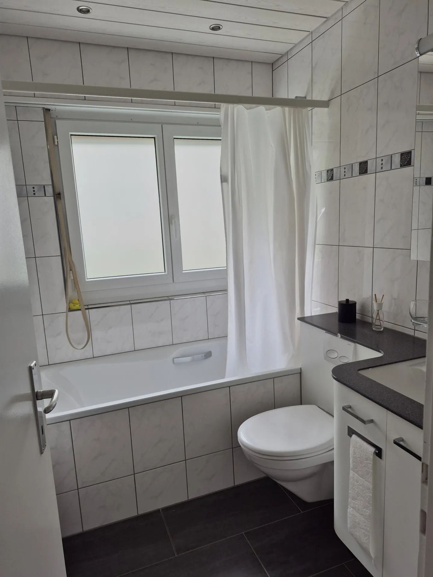 Appartement confortable avec charme dans le quartier populaire de Feldegg - Photo 2 sur 8