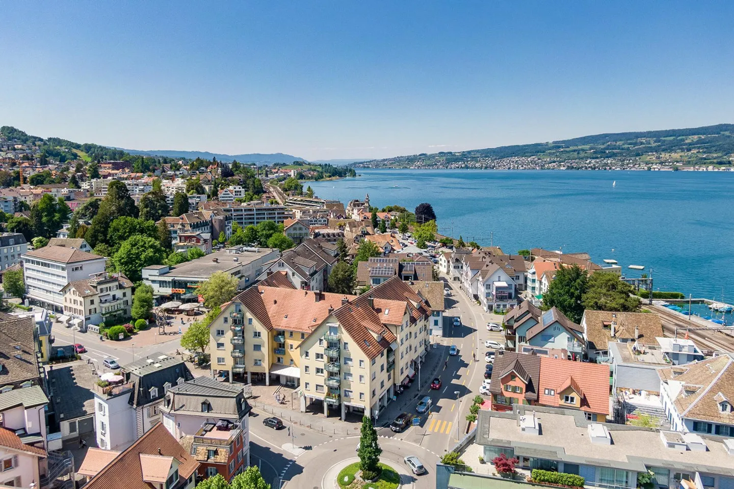 Il tuo nuovo studio nel cuore di Wädenswil - Foto 1 di 3