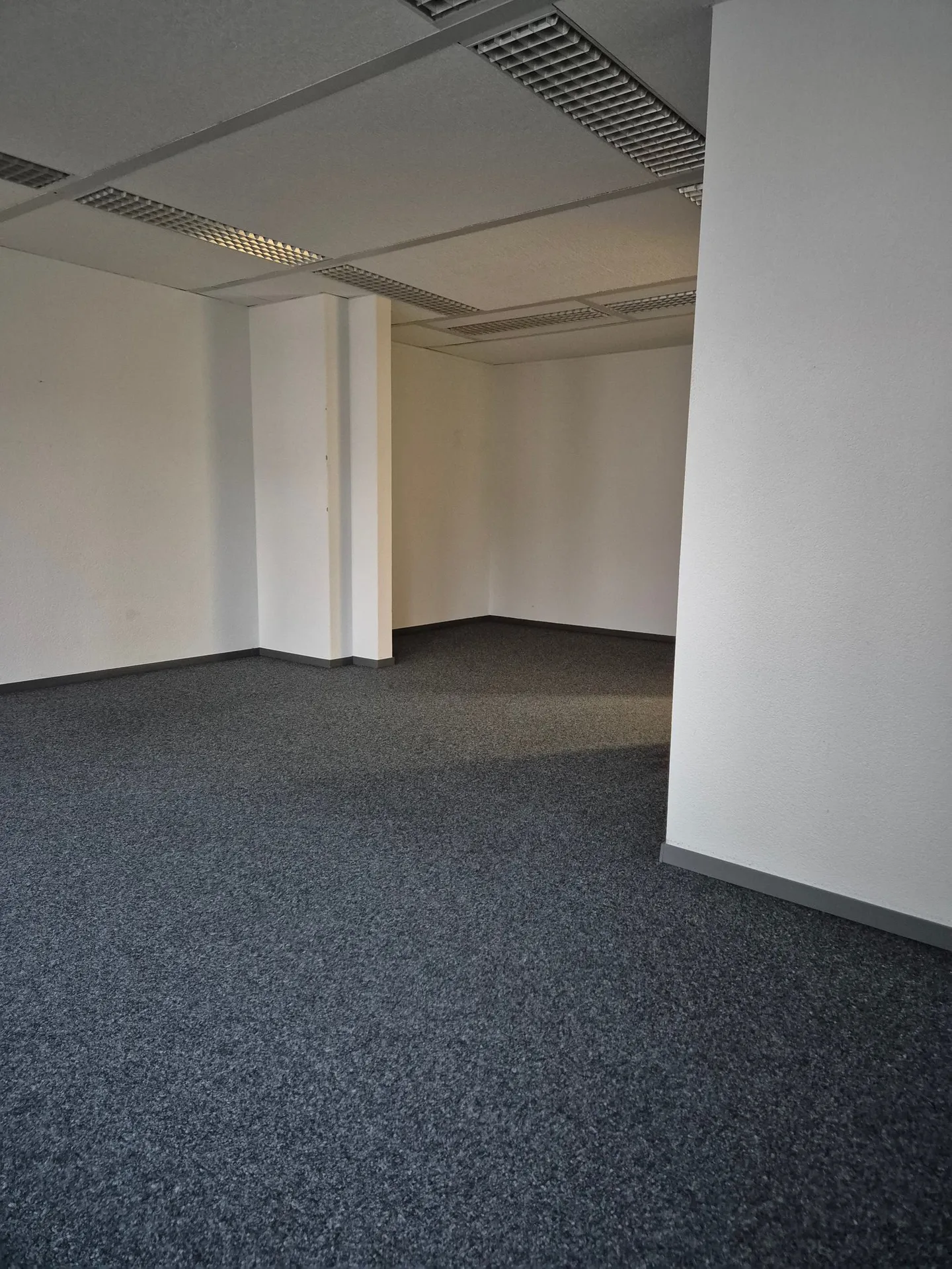 Modern office space 52 m² in a central location near Westbahnhof - Photo 5 of 9