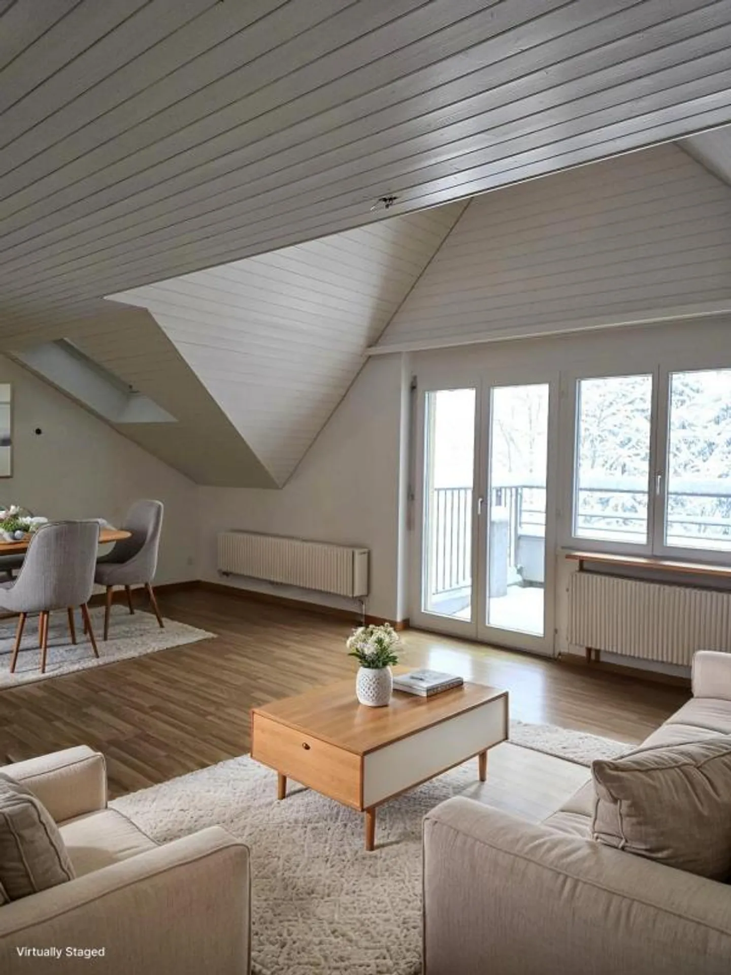 Charmante Wohnung in Degersheim - Foto 2 von 12