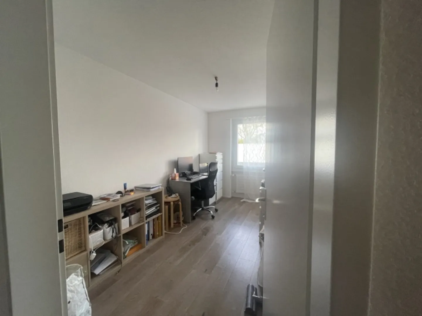 3-room apartment in Einigen (BE), furnished, temporary - Photo 7 of 8
