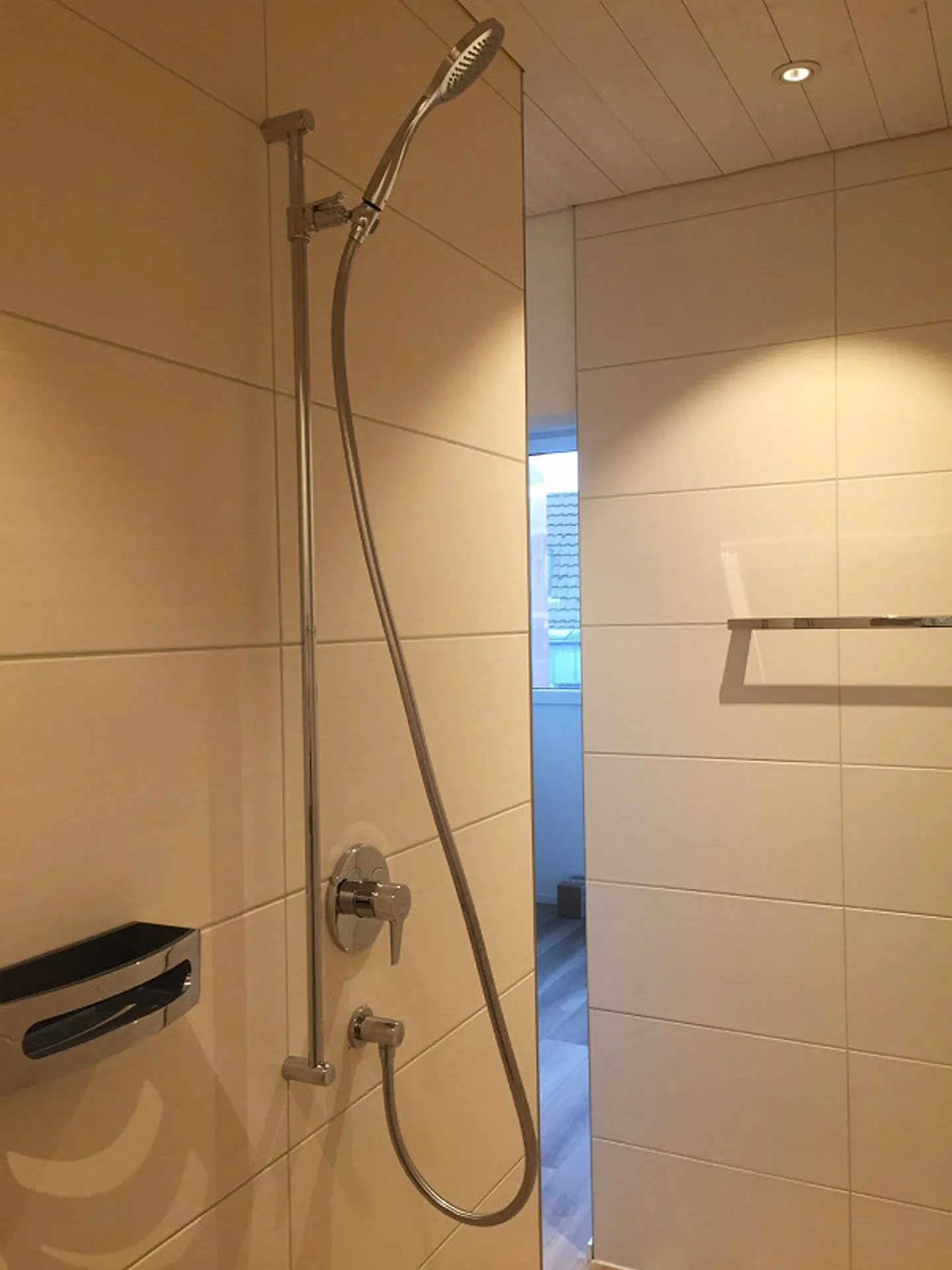 Fantastico appartamento attico di 3,5 stanze - Foto 13 di 13
