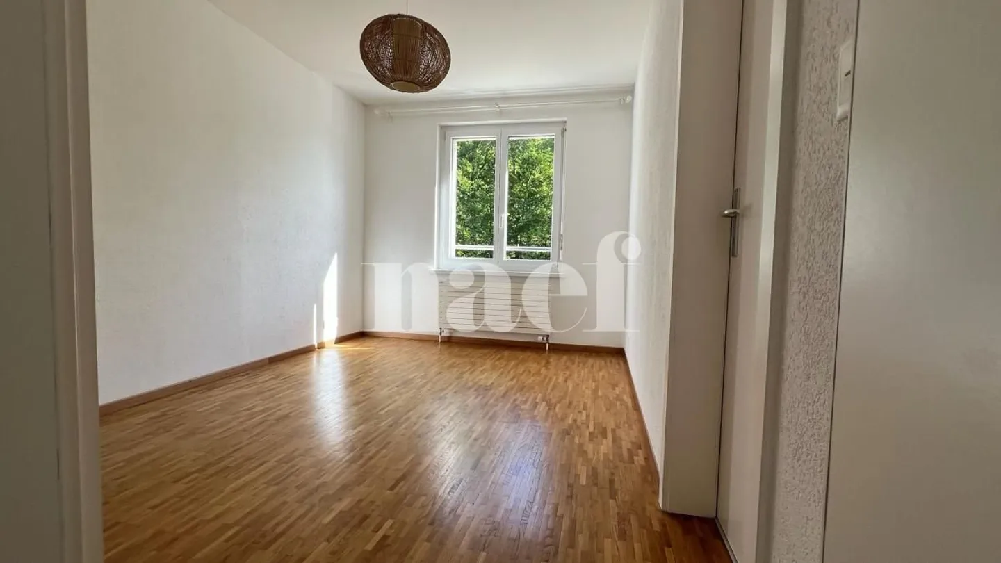 Beautiful 3-room apartment on the 2nd floor with large balcony - Photo 6 of 9
