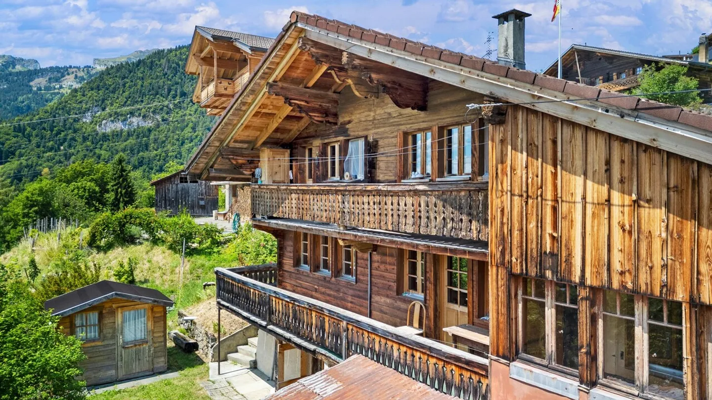 Großes 7-Zimmer-Chalet auf dem Land - Foto 1 von 24