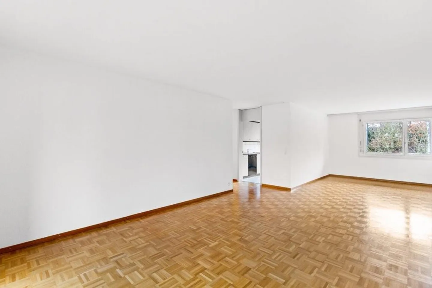 Beautiful family apartment in a green environment - Photo 3 of 4