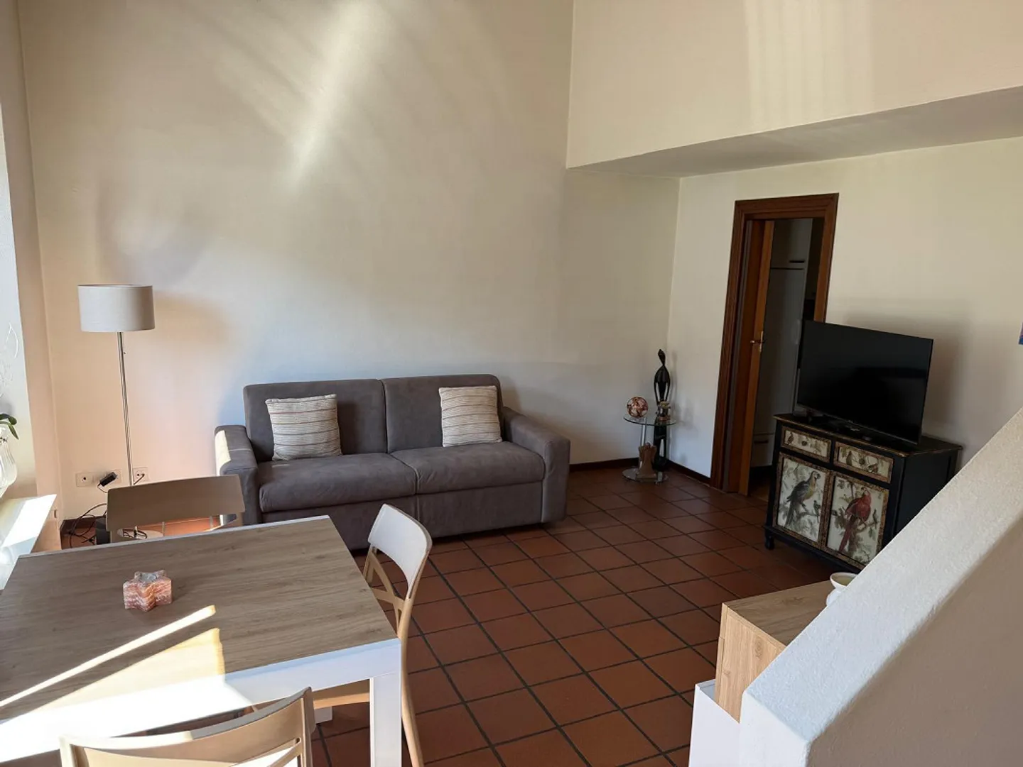 Capolago directly by the lake, small & fine: 2.5 room apartment - Photo 2 of 6