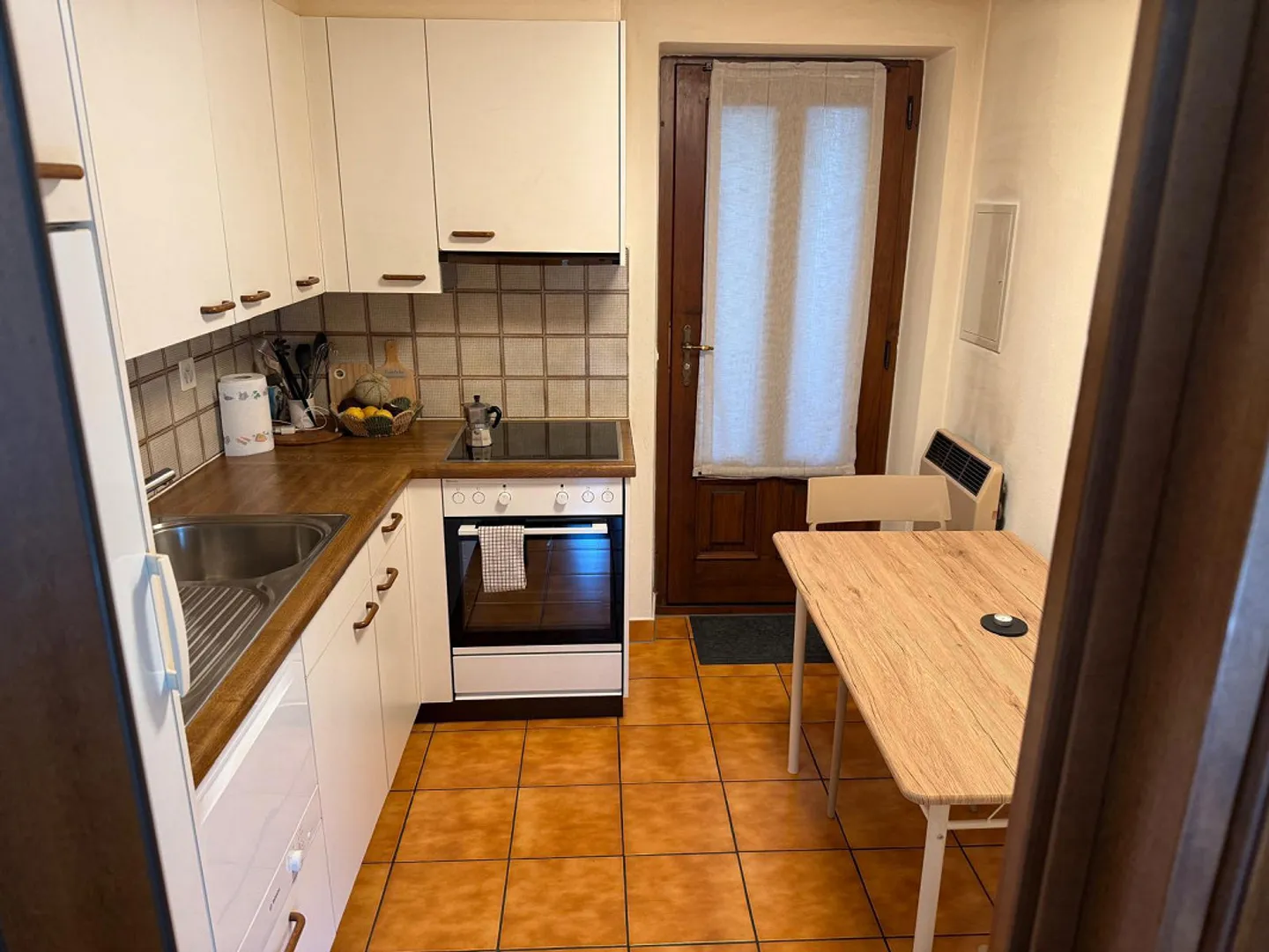 Capolago directly by the lake, small & fine: 2.5 room apartment - Photo 4 of 6