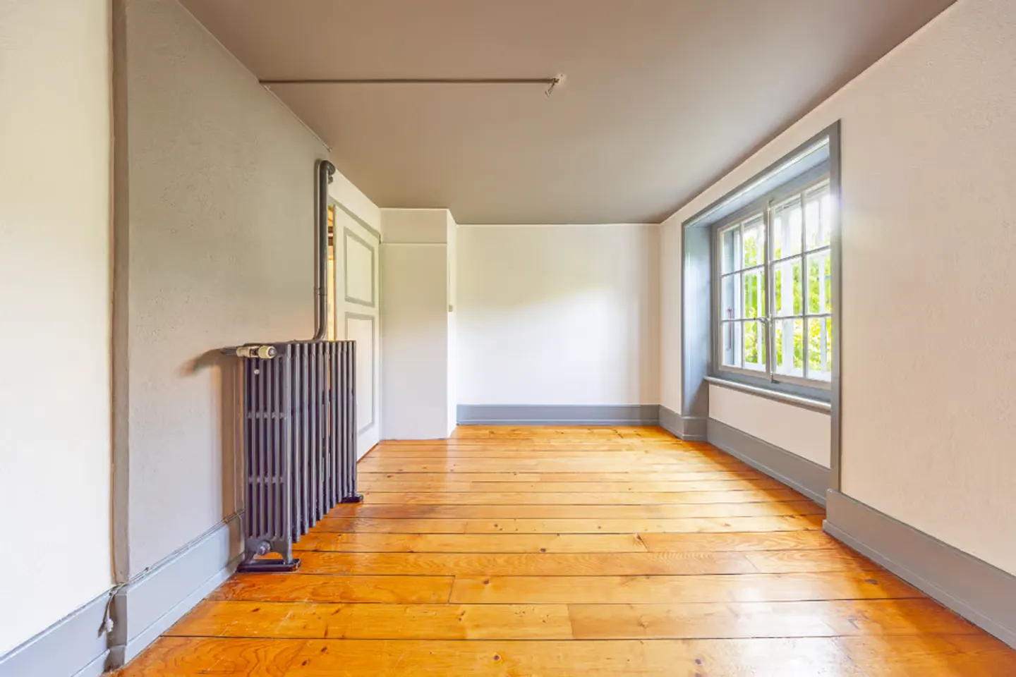 Selten & einzigartig: schöne Residenz in einer grünen Umgebung - Foto 6 von 13