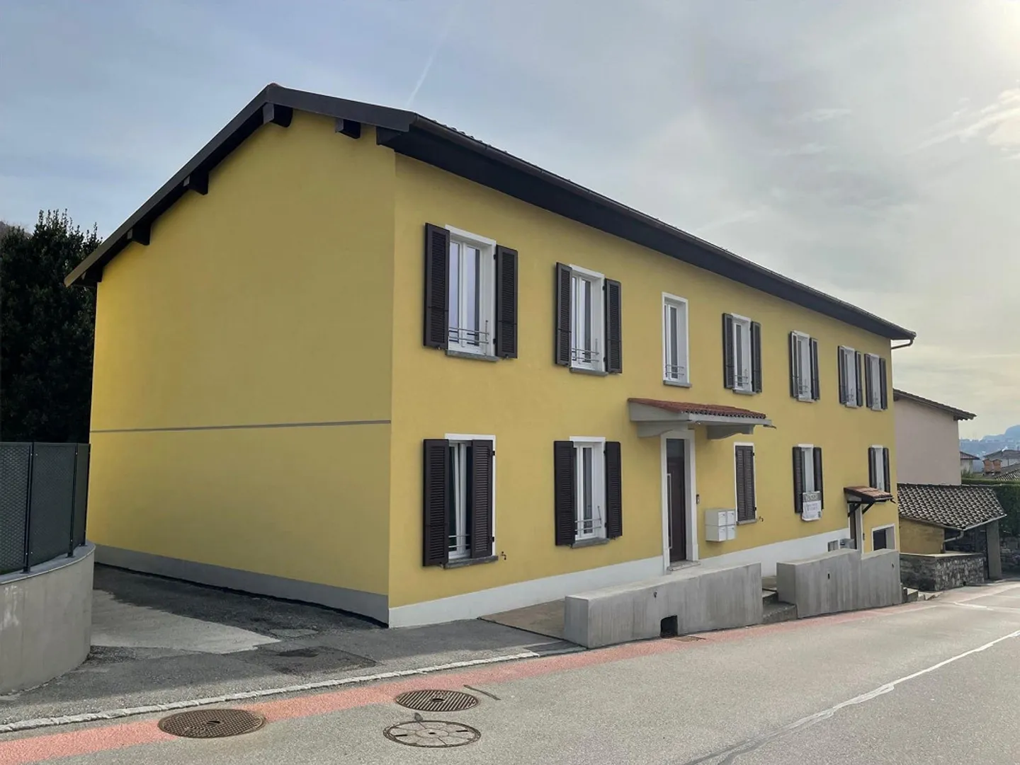 Appartements 2.5 et 3.5 entièrement rénovés à Morbio Inferiore - Photo 2 sur 13