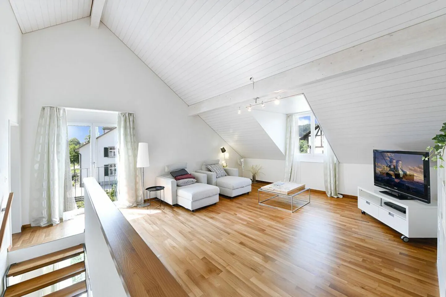 Maison d'angle de 6,5 pièces dans un endroit calme - Photo 12 sur 23