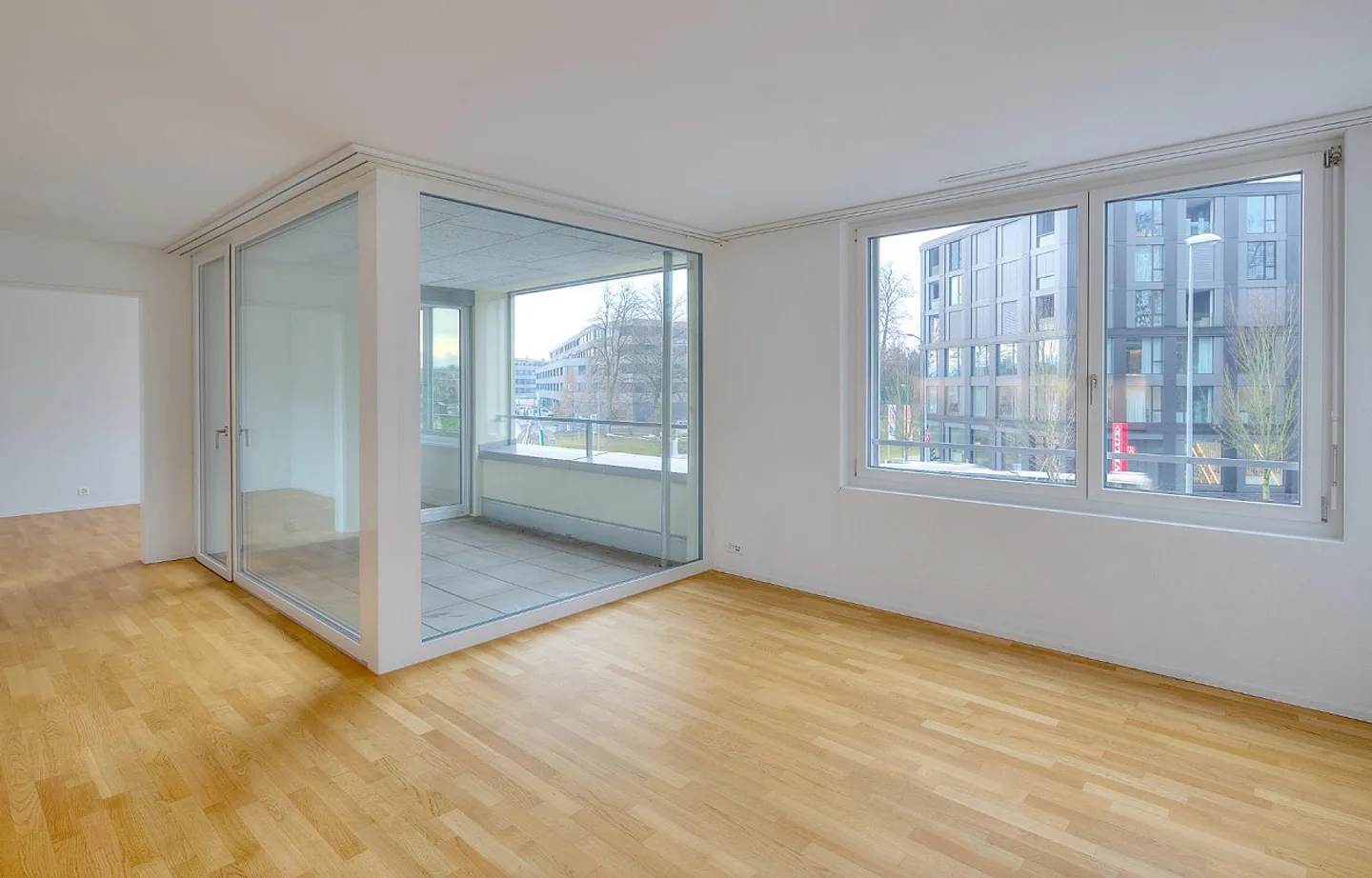 Wohnen direkt am Bahnhof - Eine gute Wahl! - Foto 2 di 6