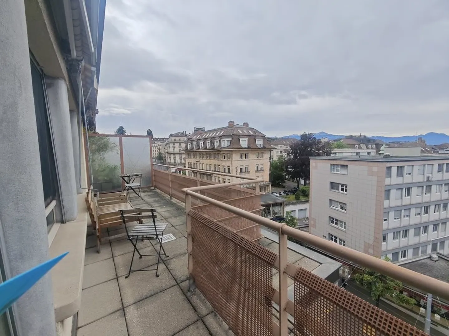 Magnifique appartement avec vue sur le lac, à 5 minutes de la gare - Photo 2 sur 7
