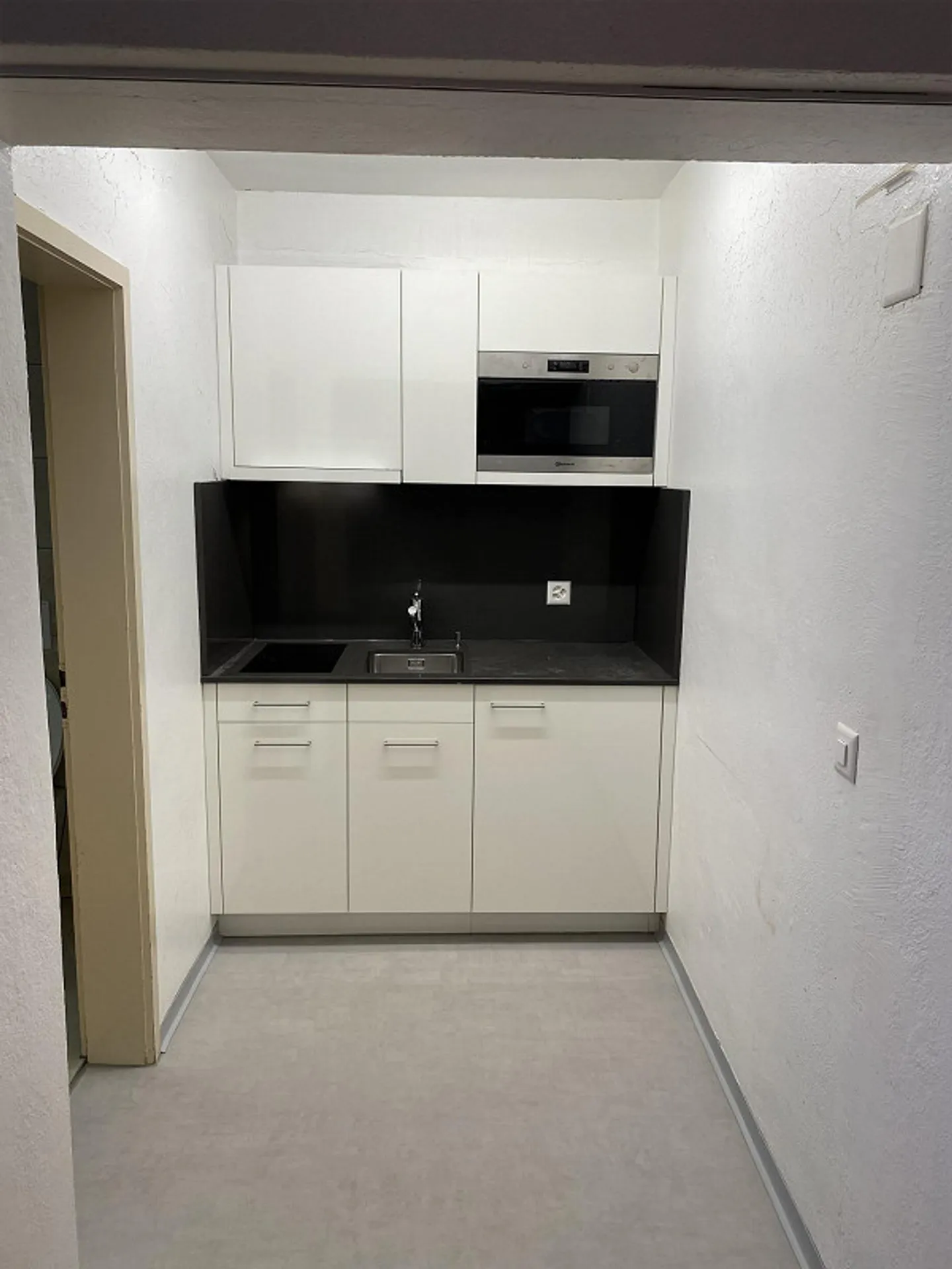 Zentrale 1-Zimmerwohnung - Foto 3 von 4