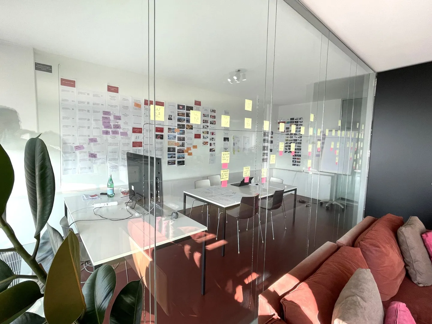 Modern commercial space with exclusive rooftop terrace in Zurich's Binz district - Photo 6 of 7