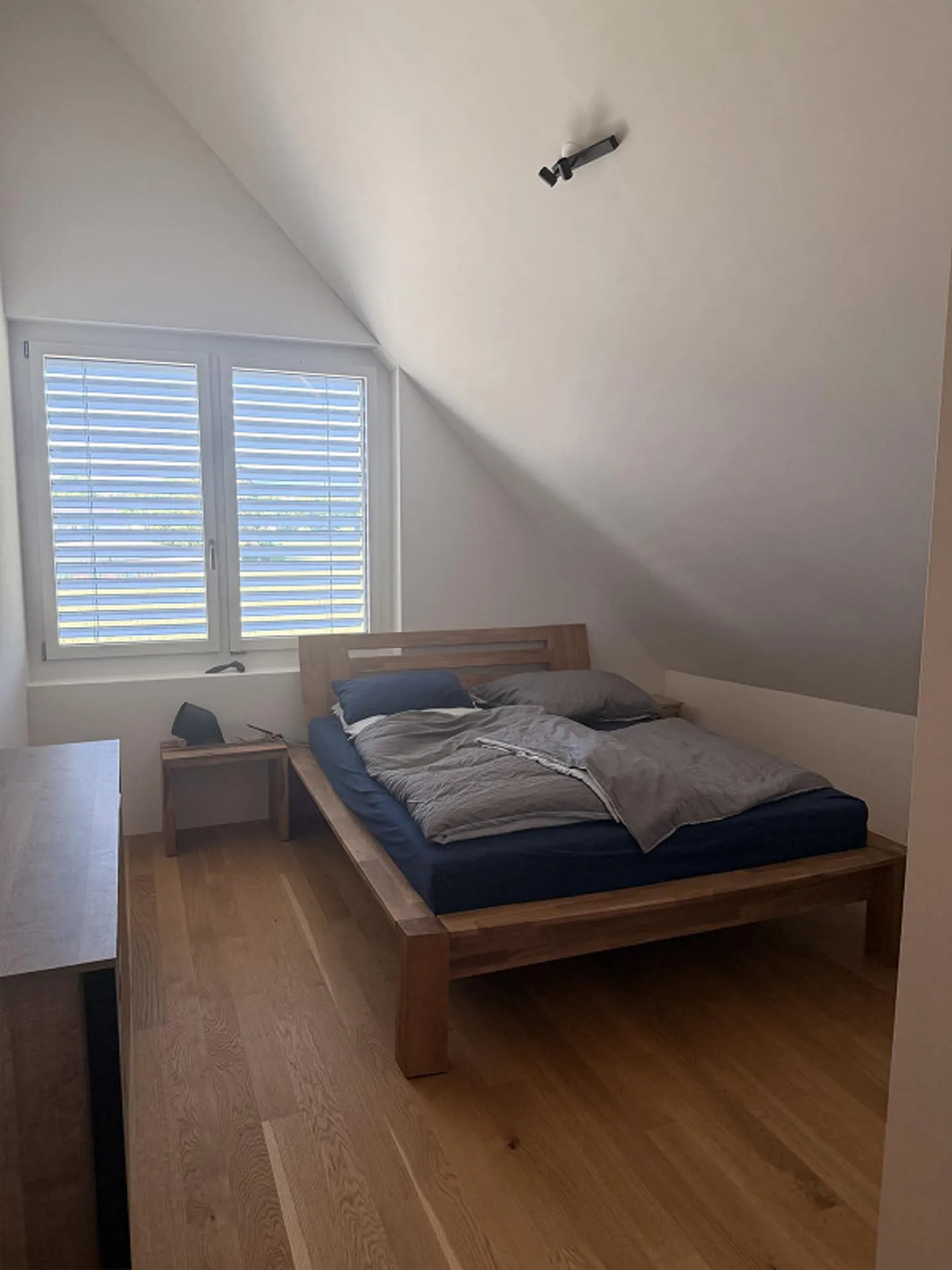Appartement loft lumineux de 2 pièces avec balcon - Photo 5 sur 10