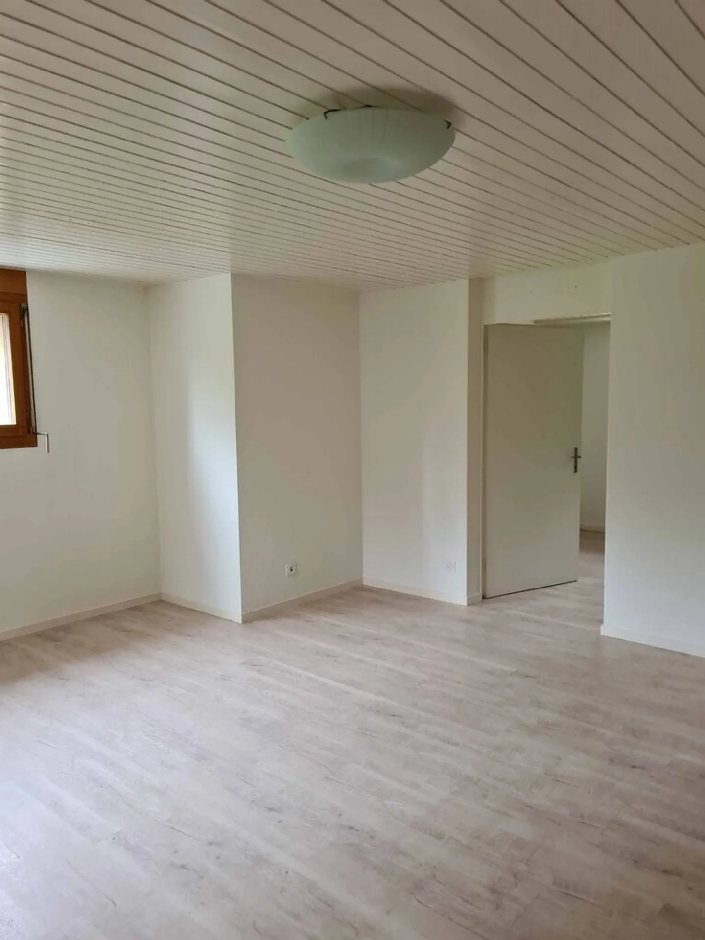 Versatile Usable Rooms in a Quiet Location - Photo 6 of 6