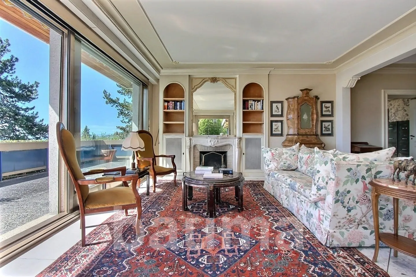 Villa mit einem Lebensniveau mit Aussicht und Pool - Foto 6 di 13