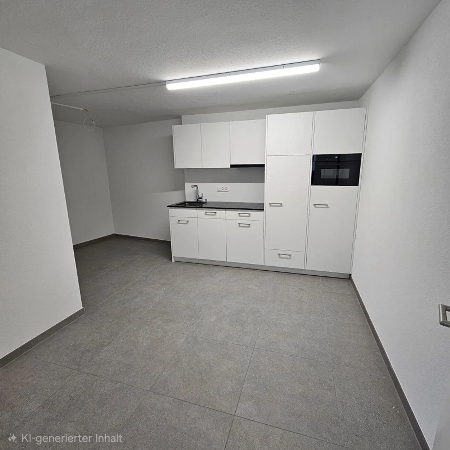 Attractive commercial space directly at Oberwinterthur train station - Photo 4 of 5