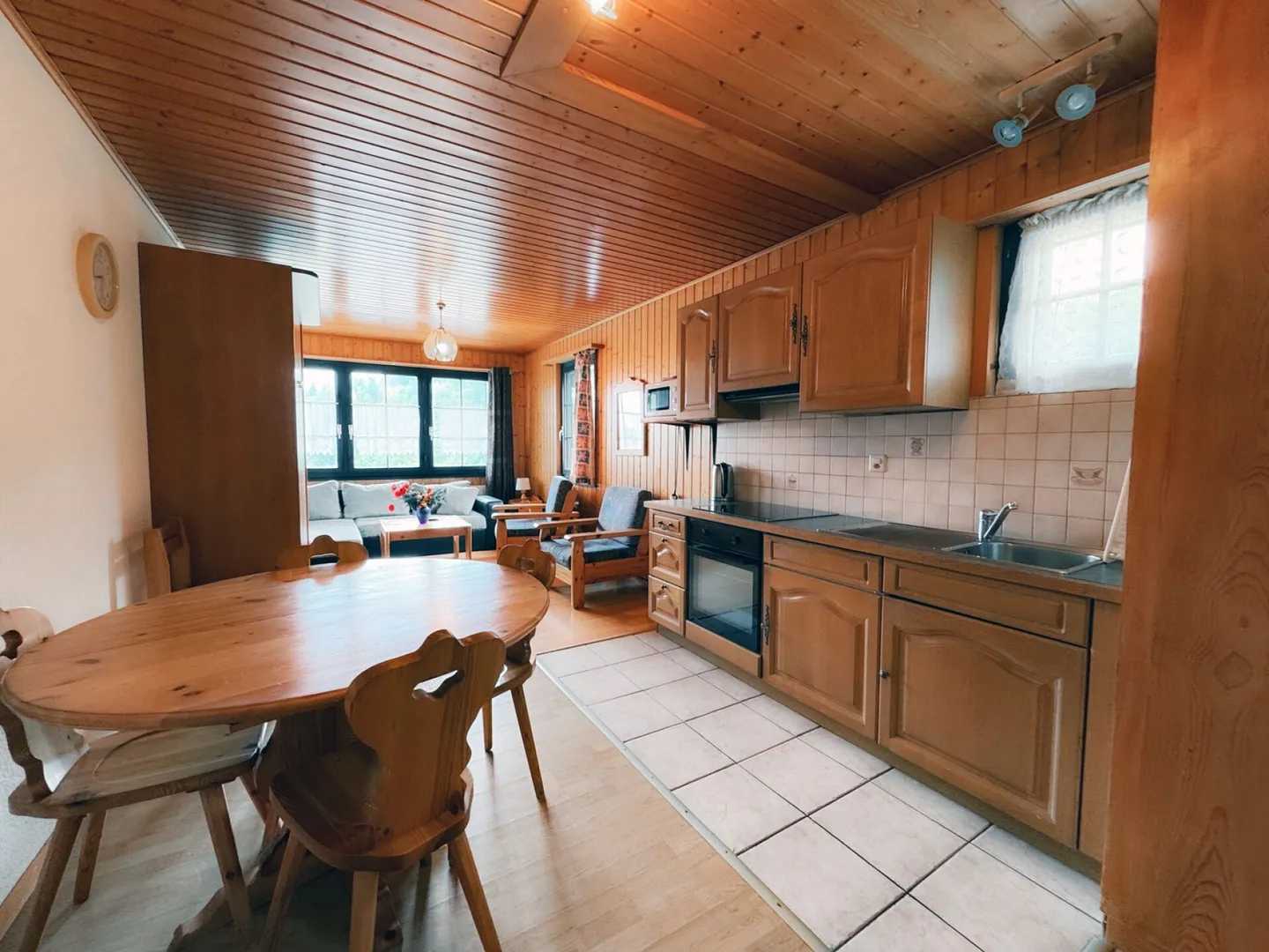 Appartamento con 2,5 stanze e balcone - Foto 1 di 10