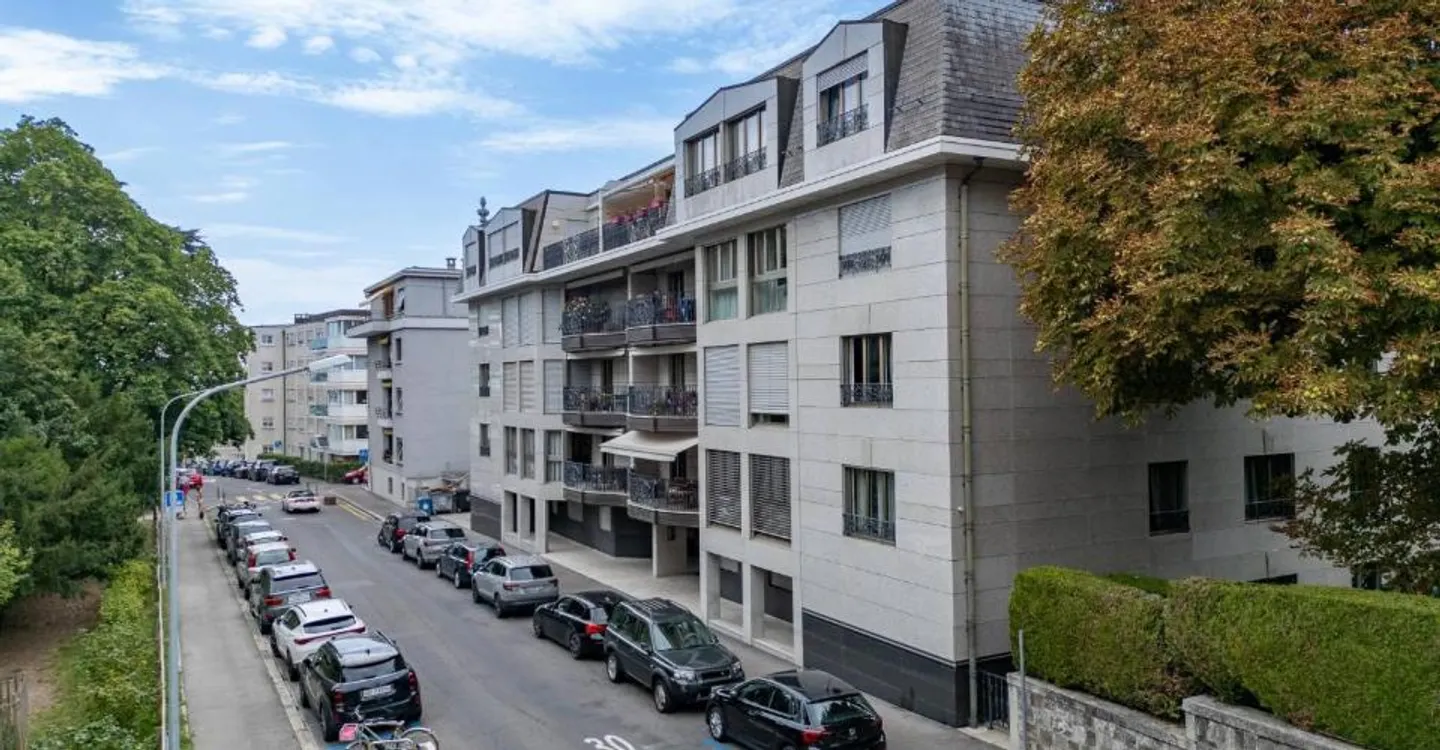 Innenparkplatz in Lausanne - Foto 1 von 1