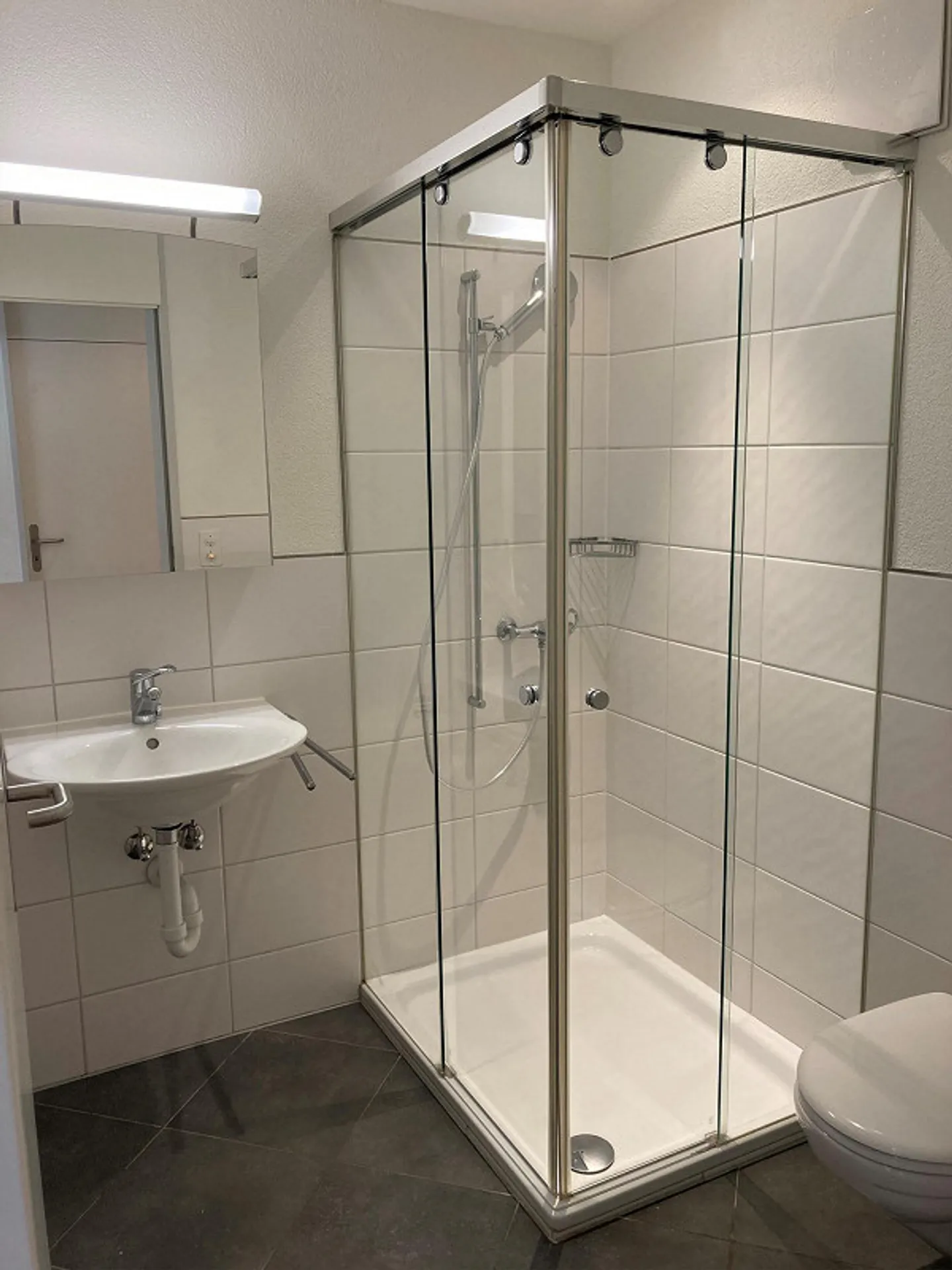 Living in a quiet sunny location - Photo 10 of 13