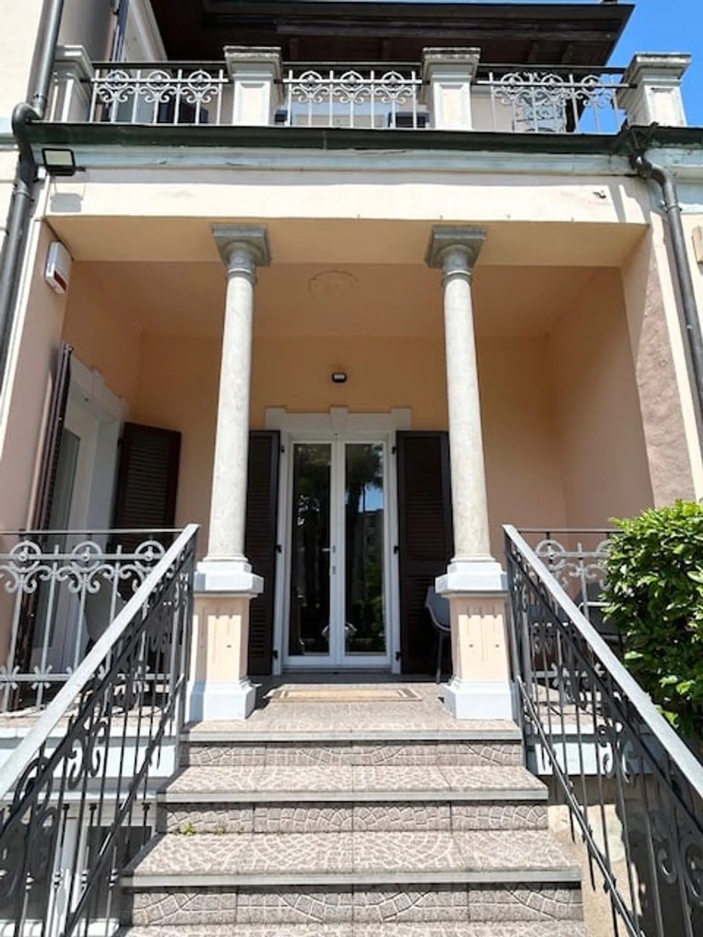 Rental apartment available monthly: Villa ready for immediate occupancy in Lugano center with important lake view - Photo 25 of 28