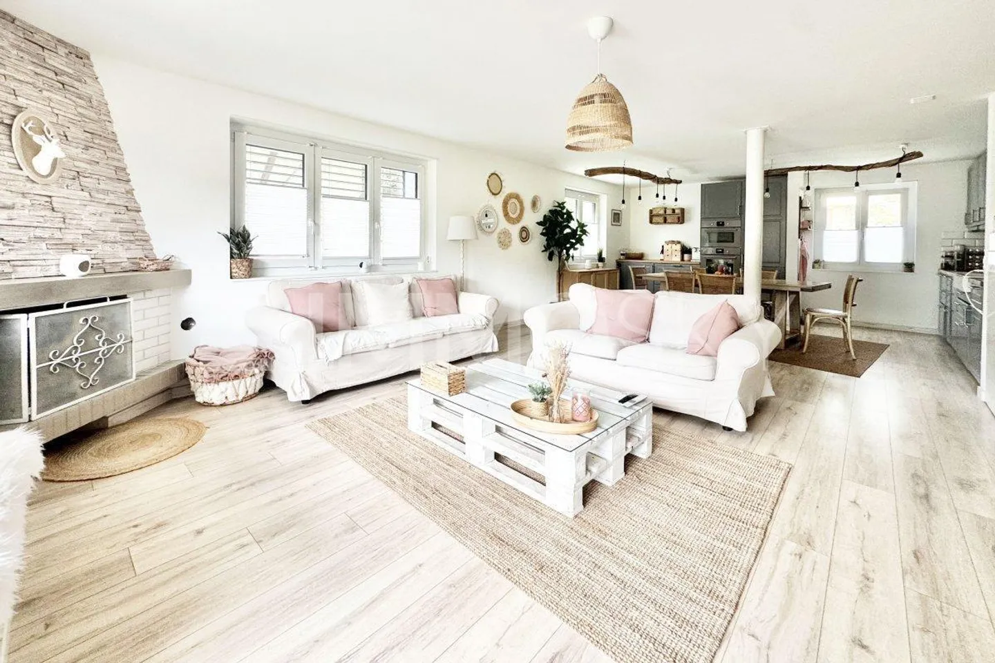 Seltene Gelegenheit: Haus mit zwei charmanten Wohnungen - Foto 1 von 5