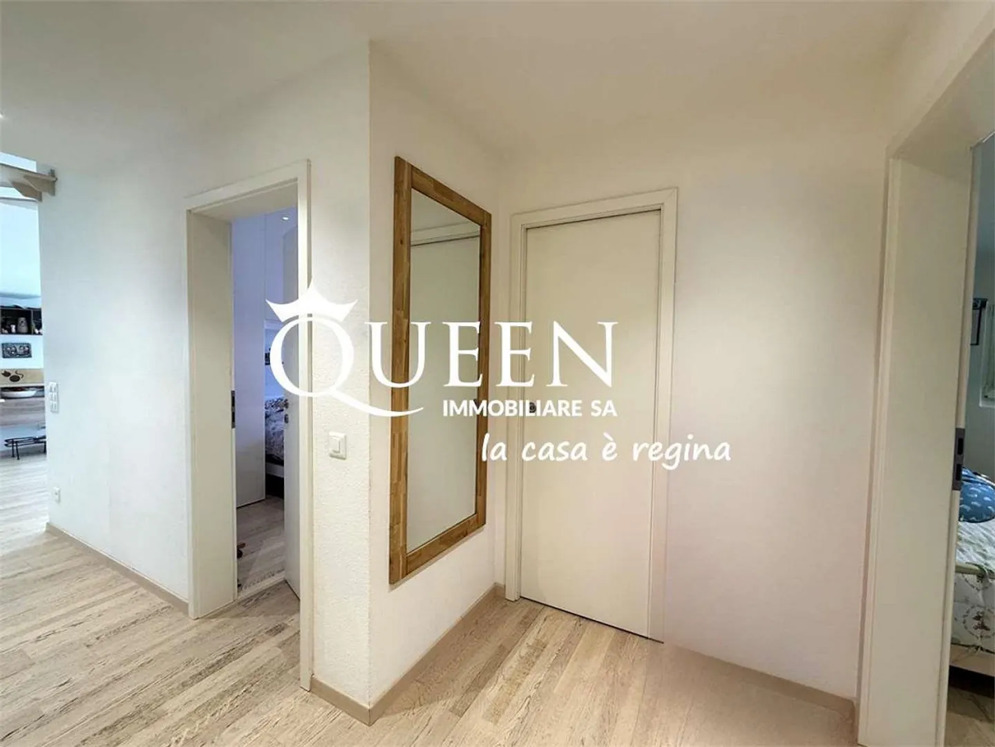 Appartamento moderno con giardino - Foto 7 di 12