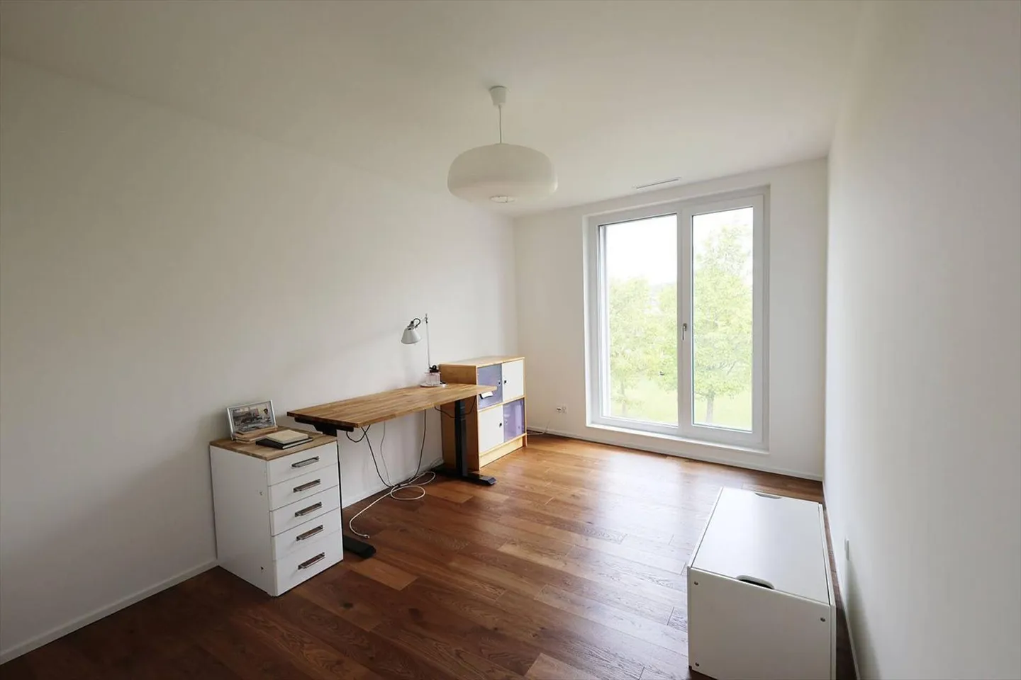 Attische 3.5-Zimmer-Wohnung mit Keller und Parkplatz - Foto 5 von 13