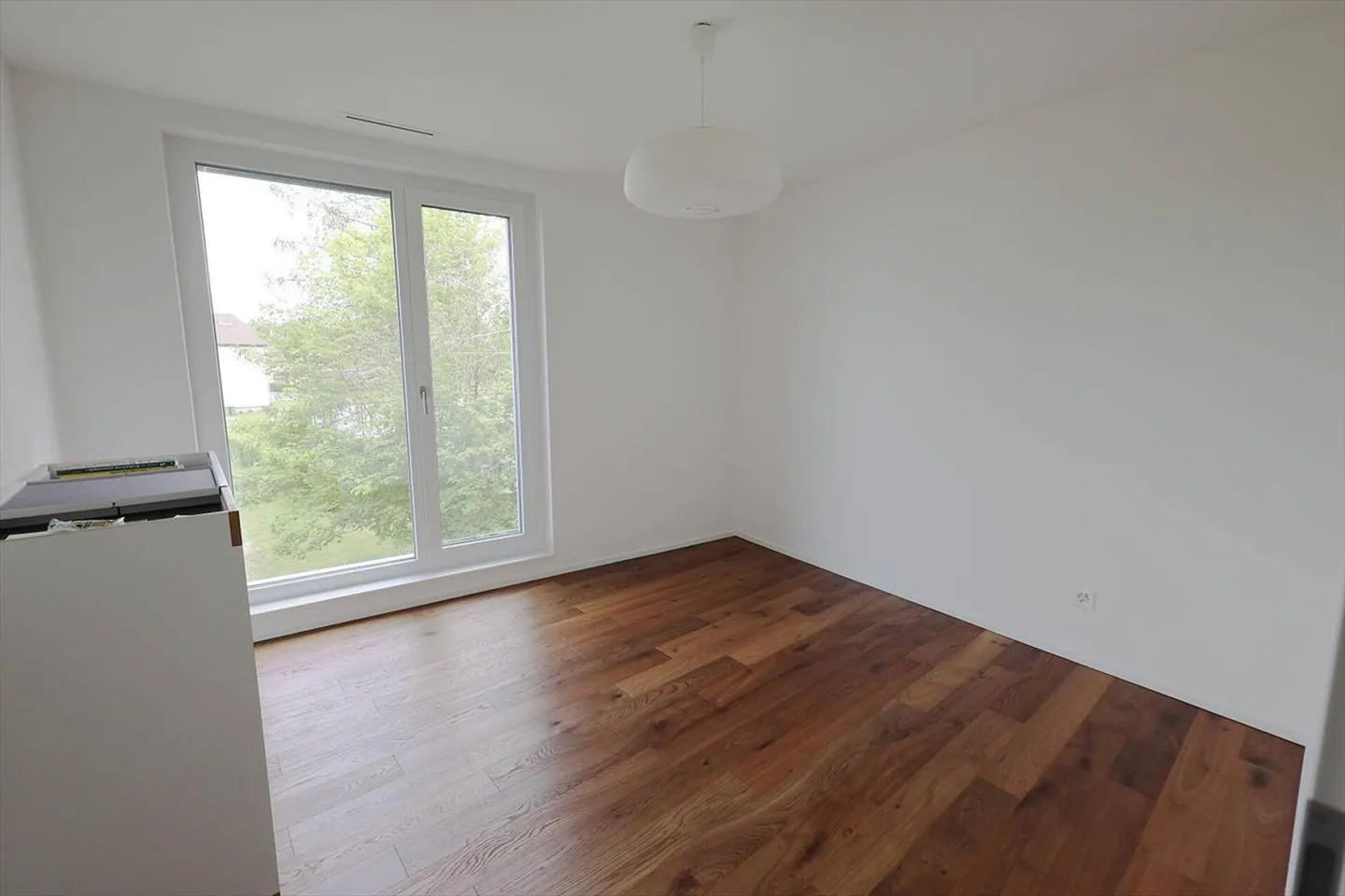 Attische 3.5-Zimmer-Wohnung mit Keller und Parkplatz - Foto 13 von 13