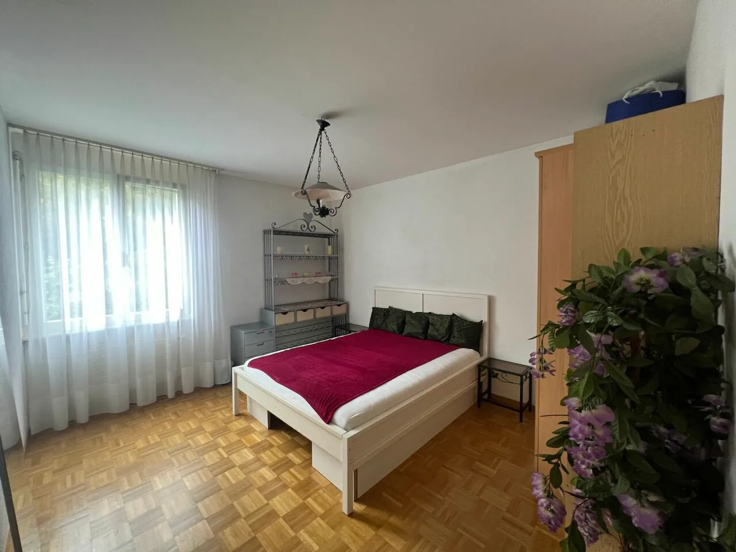 Geräumige 4,5-Zimmer-Wohnung von 126 m² - Foto 1 von 5