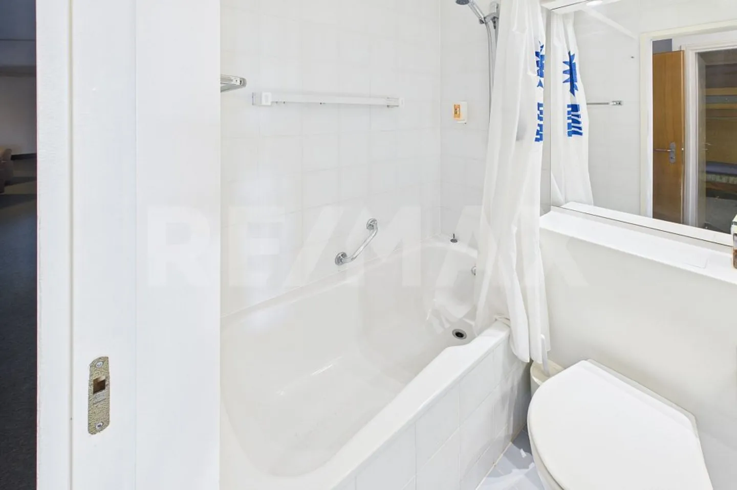 Sensazione di vacanza tutto l'anno, a pochi minuti da Lugano Appartamento 2.5 locali con vista lago e terrazza - Foto 10 di 12