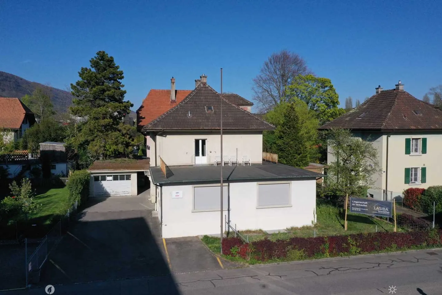 Vielseitiges Geschäftshaus - Foto 3 von 20