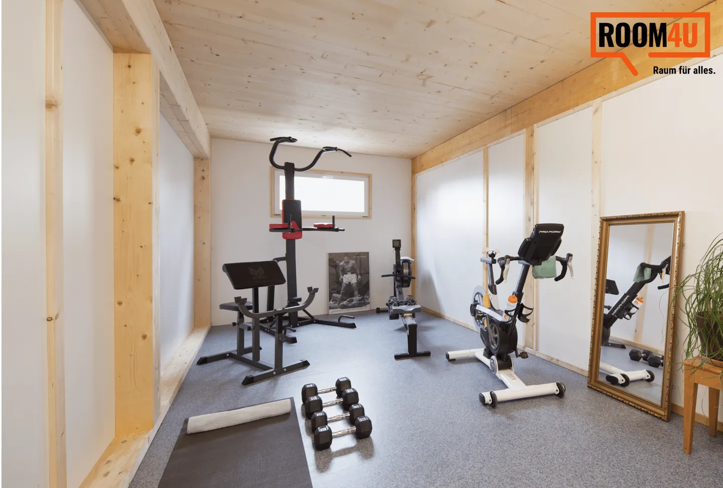 Your hobby room is waiting - Space for you and your hobby! - Photo 3 of 15