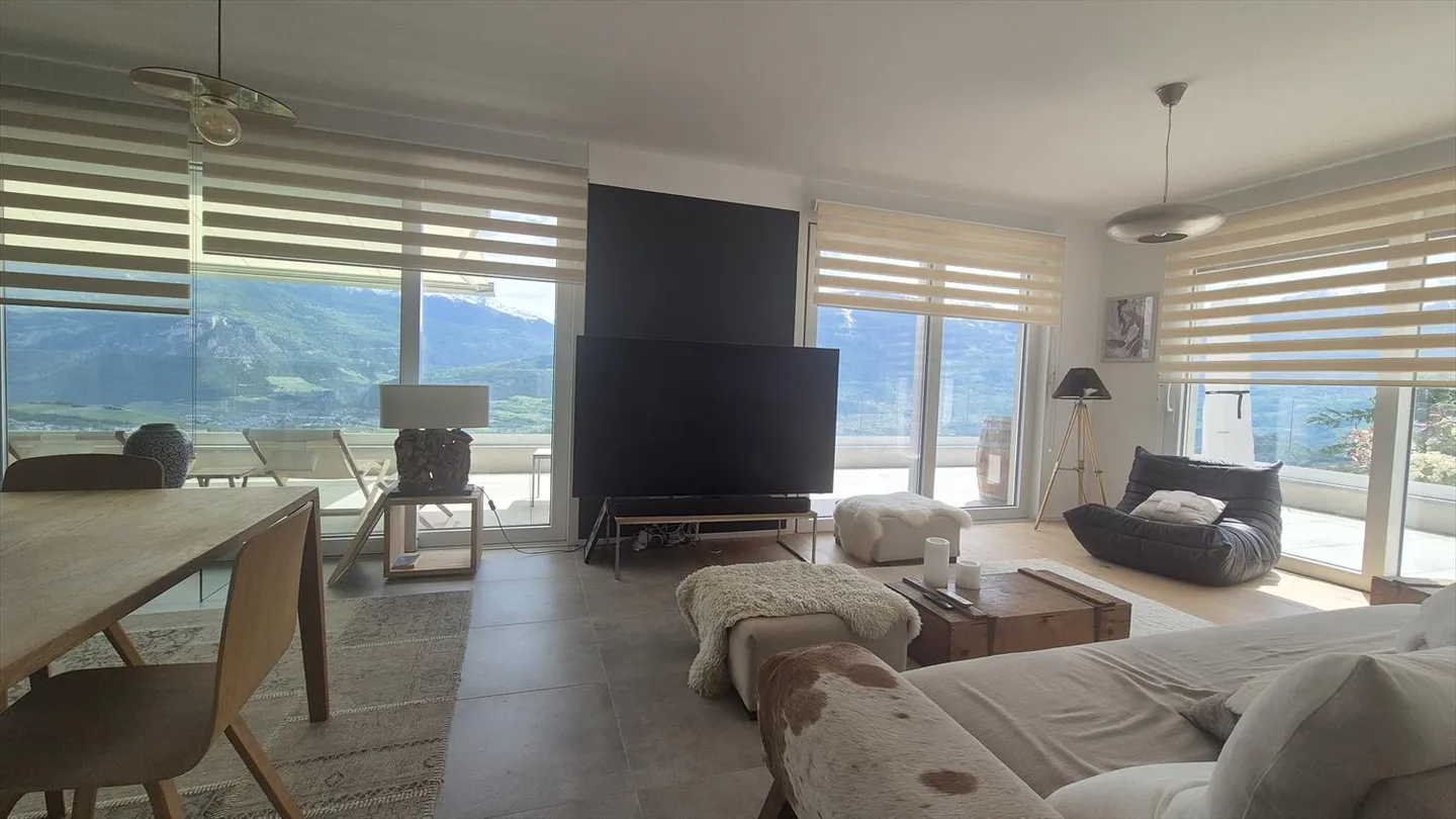 Appartamento con terrazza 2.5 stanze - Foto 3 di 11
