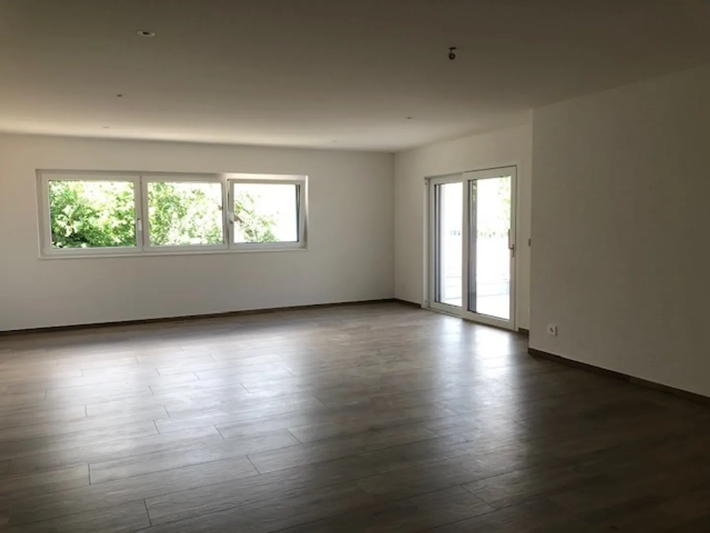 IN VENDITA!!! MAGNIFICO APPARTAMENTO DI 4,5 LOCALI AL 1° PIANO. - Foto 9 di 13