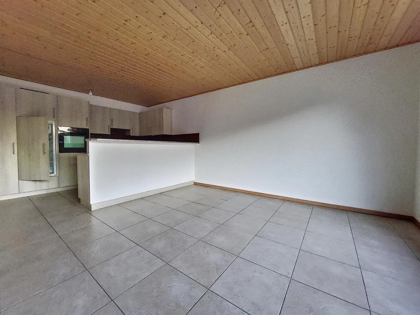 4,5-Zimmer-Wohnung - Foto 2 von 8