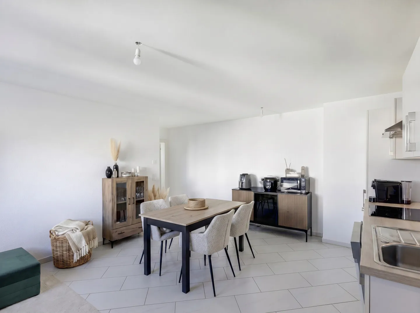 Villa contemporanea con 6,5 stanze e appartamento indipendente affittato - Foto 26 di 31