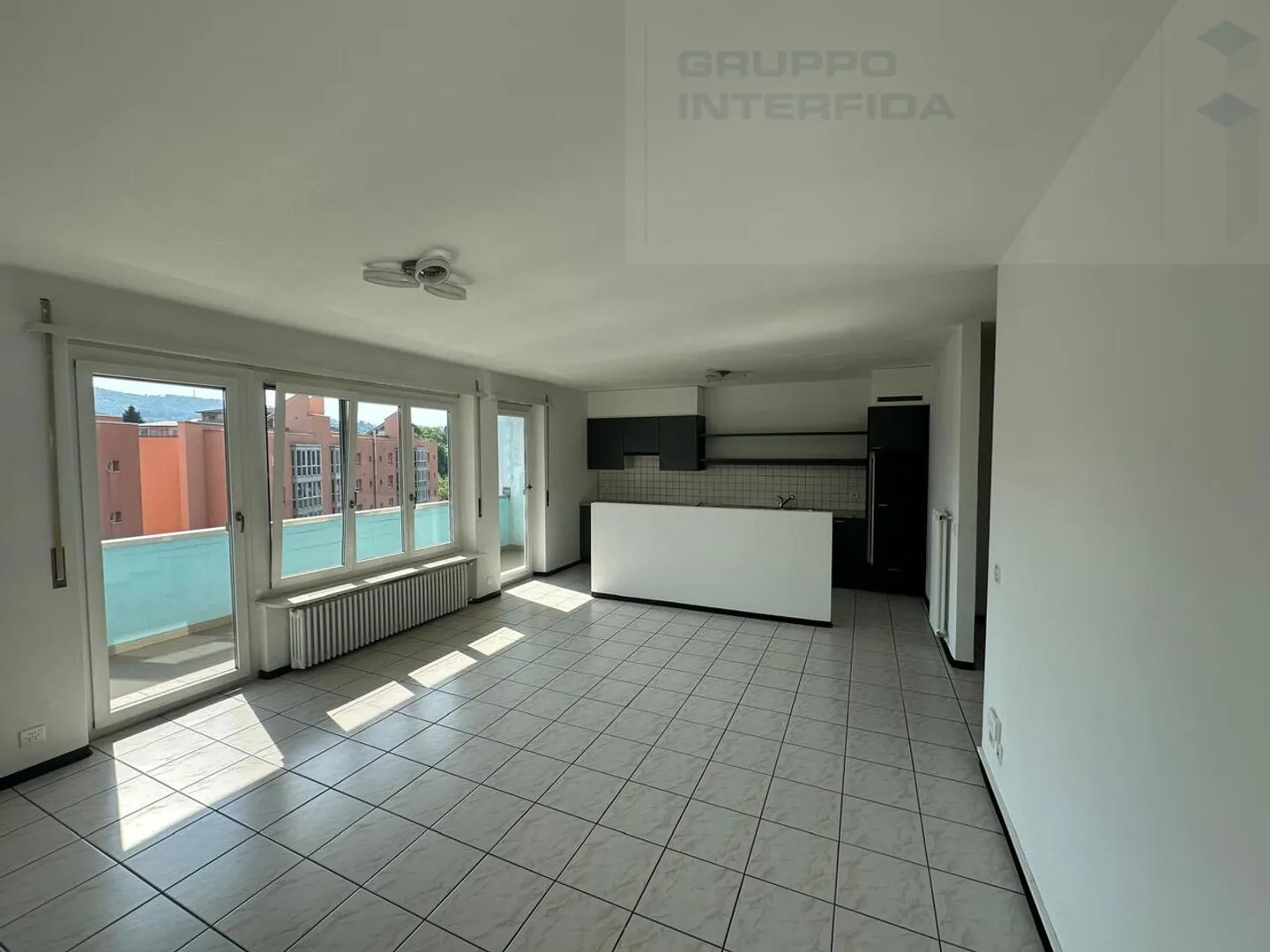Balerna - Spacious 3-Room Apartment - Photo 5 of 10