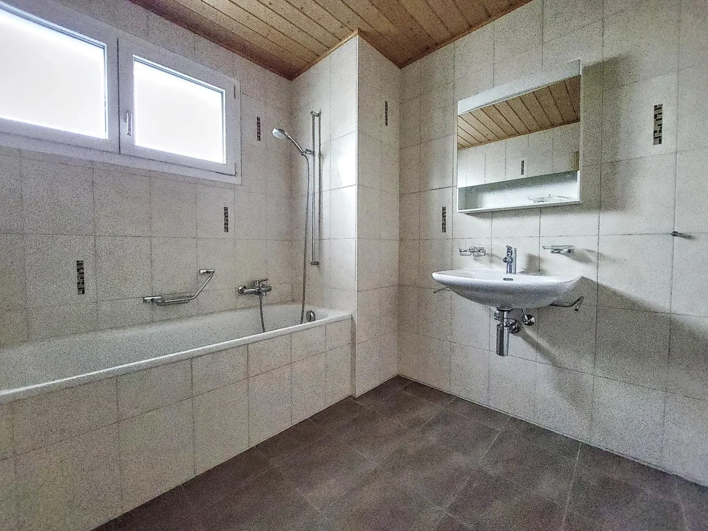 4,5-Zimmer-Wohnung - Foto 3 von 8