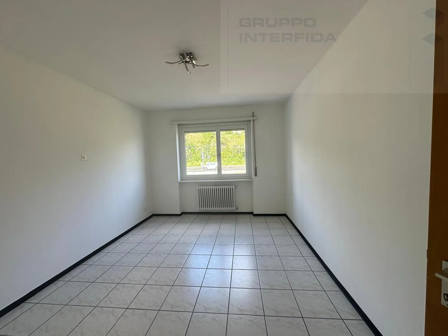 Balerna - Spacious 3-Room Apartment - Photo 7 of 10
