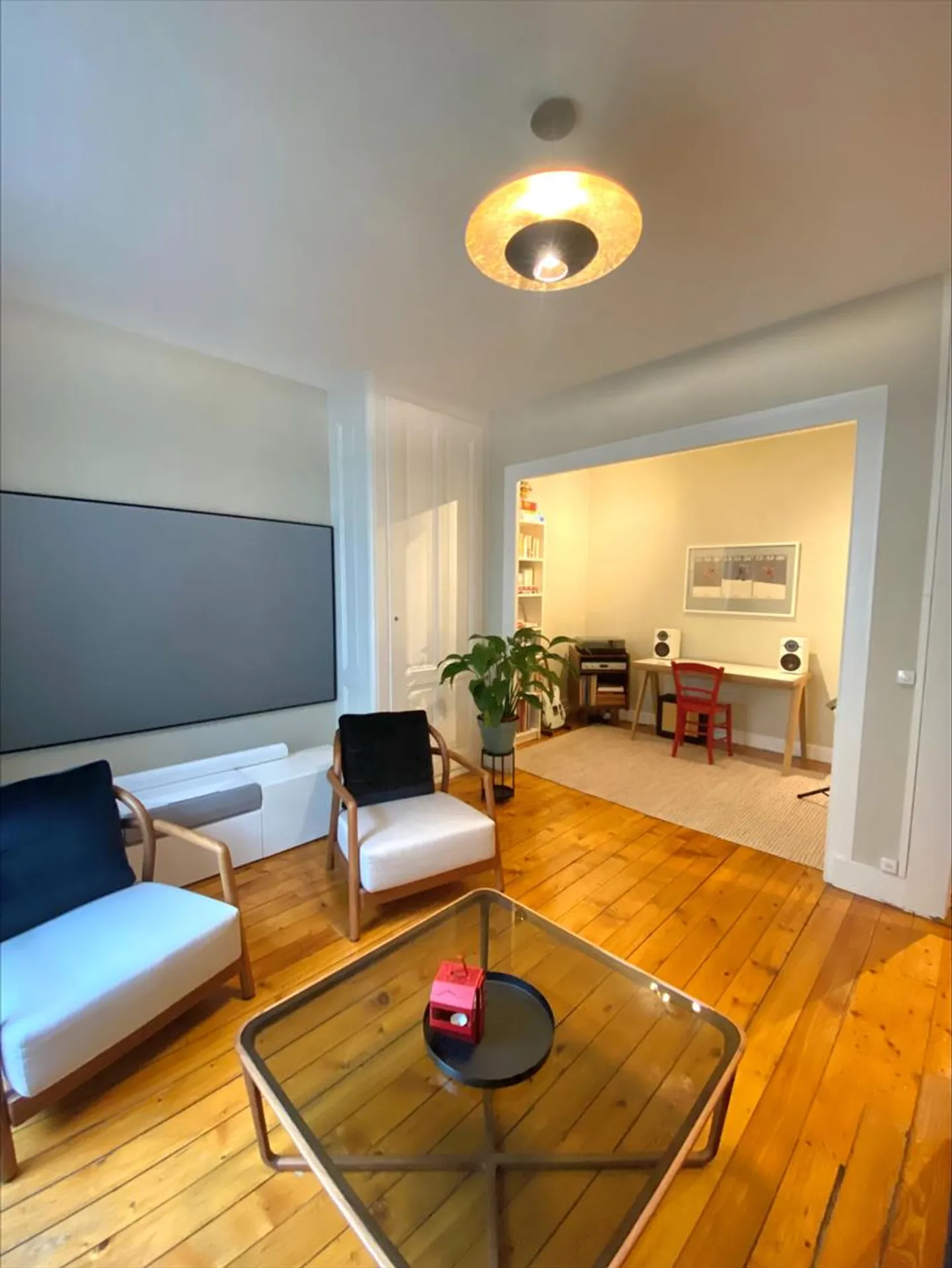 Apartment for rent - Photo 2 of 7