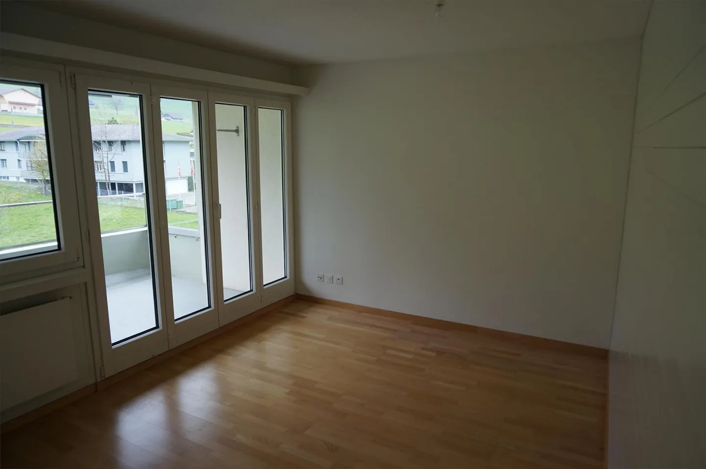 Appartement de 2.5 pièces - Photo 1 sur 13