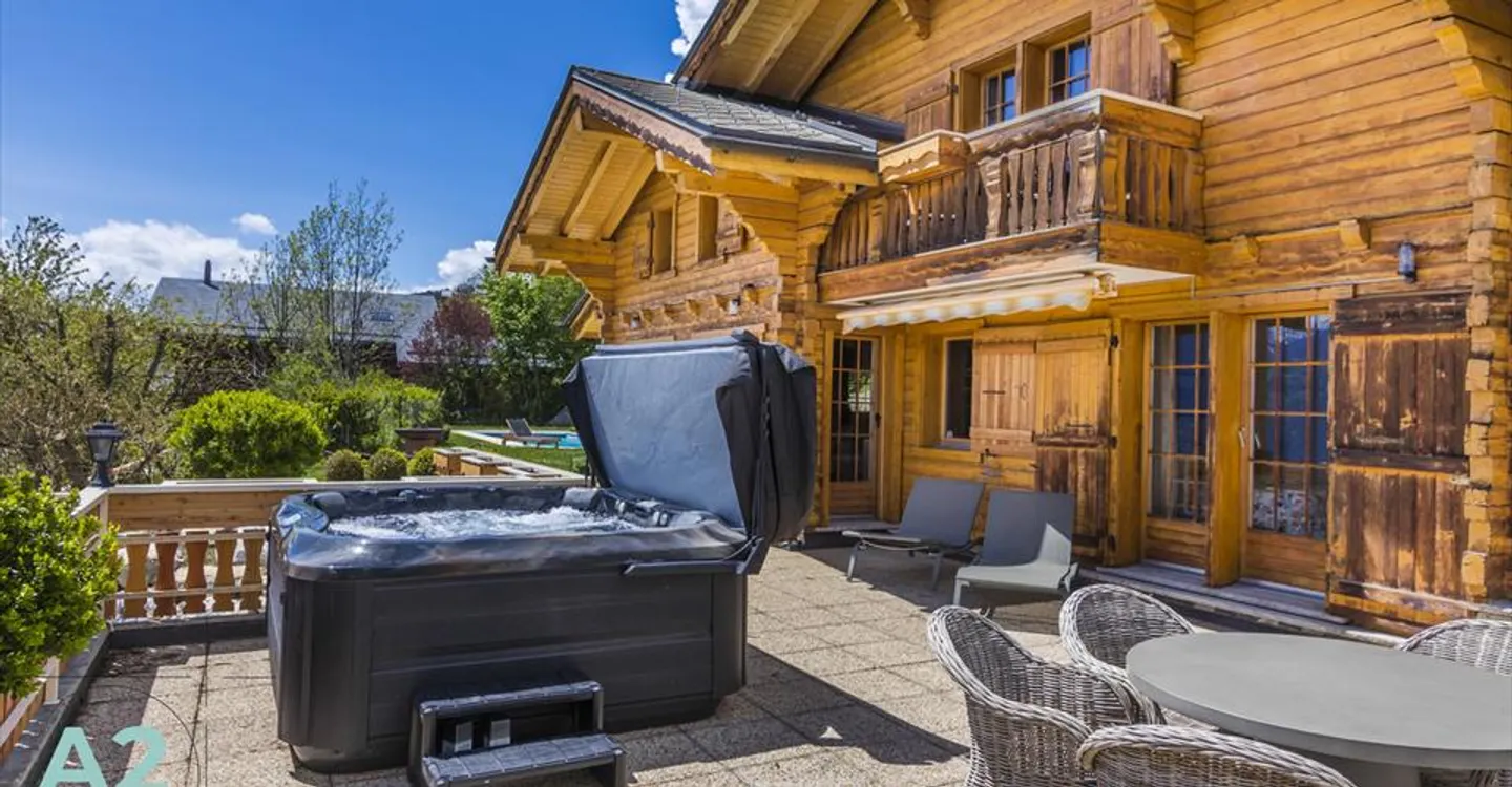 CHALET DI ALTA GAMMA A RANDOGNE - AFFITTO SETTIMANALE O MENSILE - Foto 1 di 11