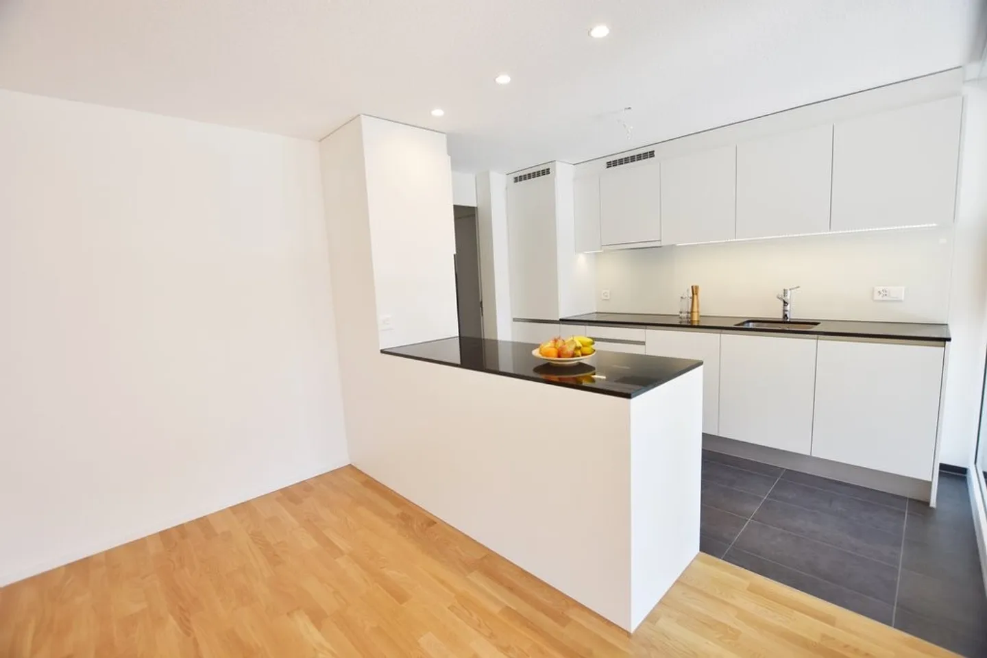 Modernes Apartment in Wabern - Foto 1 von 10